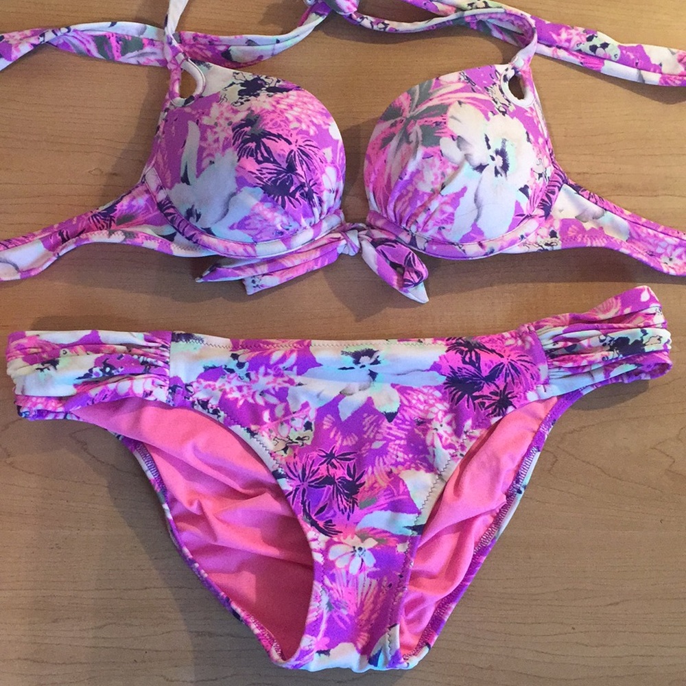 VS Push-up Bikini